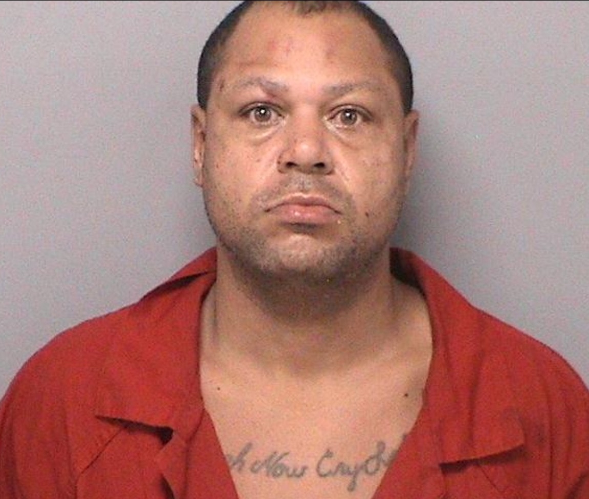 Mount Vernon man arrested after being found naked in sheriff’s office